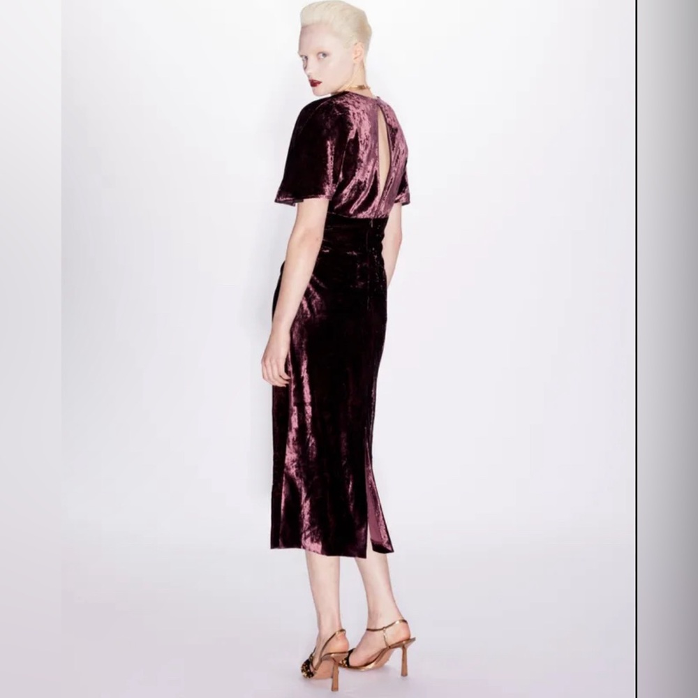 NWT Zara Velvet Midi Dress S Burgundy - Picture 2 of 6